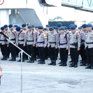 *Mabes Polri Berangkatkan 219 Personel dan Bantuan Logistik untuk Mitigasi Bencana Alam di Sumatera Utara*