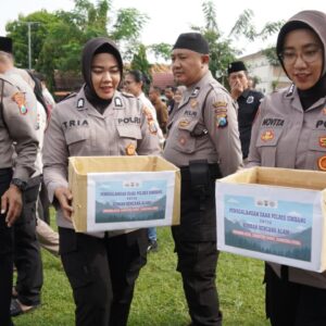 *Peduli Kemanusiaan, Polres Jombang Gelar Penggalangan Dana untuk Korban Bencana Alam di Sumatera*