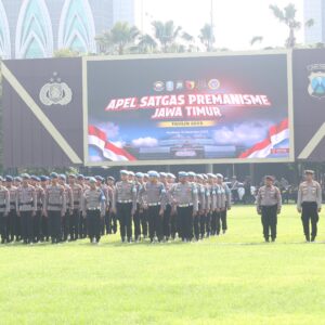*Kapolda Jatim Pimpin Apel Satgas Premanisme*