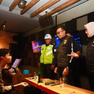 *Jelang Nataru Polres Jember Gelar Razia Tempat Hiburan Malam*