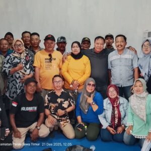 Jurnalis Jombang Bersatu (JJB) Jombang Kembali Menggelar Acara  Silaturahmi Sekaligus Ulang Tahun  Mbak Ara Ke – 43 Tahun.