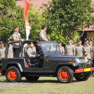 *Lantik 247 Bintara Remaja, Kapolda Jatim : Jadilah Penjaga Kehidupan dan Peradaban*