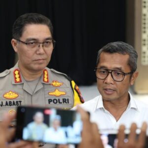 *Polda Jatim Amankan Dua Tersangka Pengrusakan dan Pengusiran Lansia di Surabaya*