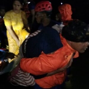 *Banjir Susulan di Padang Pariaman, Tim Rescue Korpolairud Evakuasi 250 Warga*