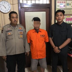 *Polsek Semampir Amankan Tersangka Copet di Komplek Wisata Religi Sunan Ampel*