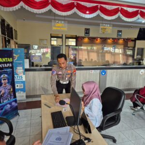 *Polantas Menyapa : Polres Bondowoso Wujudkan Pelayanan Cepat dan Tepat dengan 3S*