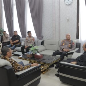 *Kapolres Blitar Perkuat Sinergi dan Kolaborasi Bersama Jajaran Forkopimda*