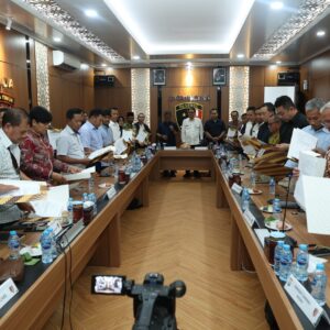 *Satgas Saber Polda Jatim Teken Komitmen, Jamin Stabilitas Harga dan Mutu Jelang Ramadan*