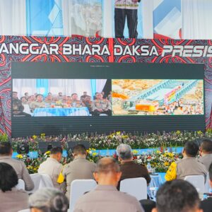 Percepat Pemulihan Akses, Kapolri Pantau Pembangunan Jembatan Bailey di Sumbar