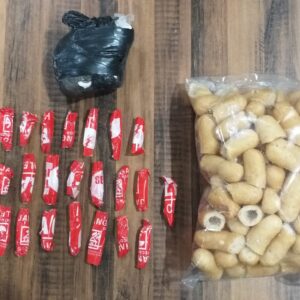 *Polrestabes Surabaya Amankan 2 Tersangka Pengedar Narkoba,109gr Sabu dan 2.000 Pil LL Disita*