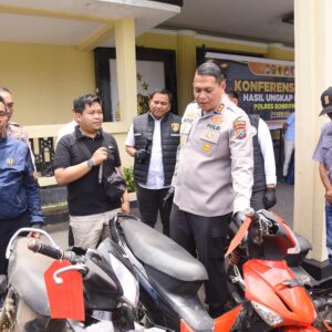 *Polres Bondowoso Ungkap Curanmor Amankan 3 Tersangka dan 11 Unit Motor*ko hub