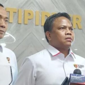 *Diduga Jadi Sarana Distribusi Timah Ilegal, Kapal di Bangka Selatan Diamankan Bareskrim Polri*