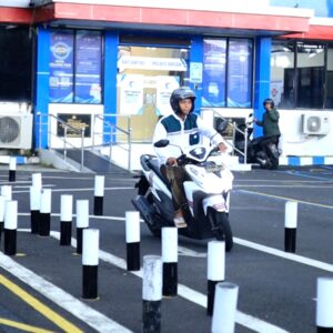 *Polres Gresik Buka Layanan Khusus SIM Santri Trendi Selama Ramadhan*