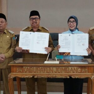 Perkuat Tata Kelola Pemerintahan, Pemkab Jombang dan Kejari Teken MoU Bidang Datun