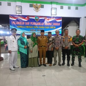 Pelantikan Dan Pengambilan Sumpah Jabatan Kaur Tata Usaha Dan Umum Perak , Jombang berlangsung Kondusif