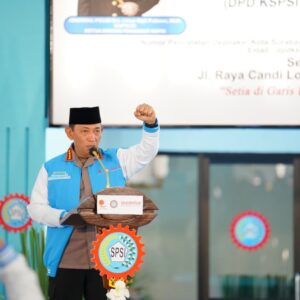 Kapolri di Hadapan Buruh: Satukan Tekad dan Barisan untuk Wujudkan Indonesia Emas 2045!