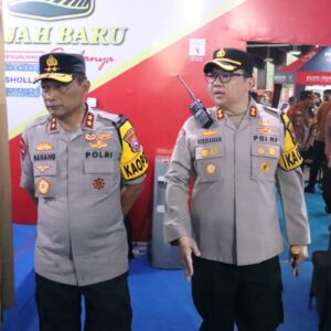 *Kapolda Jatim Tinjau Kesiapan Posyan Terpadu Alun – alun Kota Mojokerto*