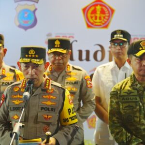 Kapolri Minta Jajarannya Siap Siaga Antisipasi Potensi Bencana saat Libur Lebaran