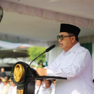 Awali Tugas Pasca Lebaran, Bupati Warsubi Pimpin Apel Kerja dan Halal Bihalal ASN Pemkab Jombang