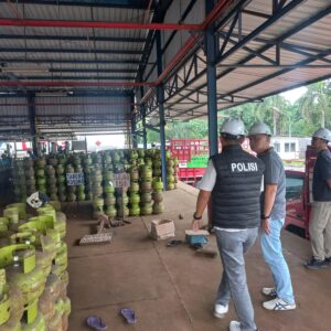 *Polres Bondowoso Pantau Distribusi LPG 3 Kg Pastikan Tepat Sasaran Tanpa Penyelewengan*