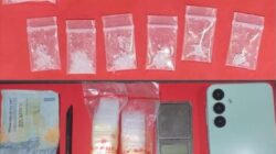 *Polres Pelabuhan Tanjungperak Amankan Tersangka Kurir Sabu di Surabaya*