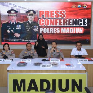 *Polres Madiun Amankan Dua Tersangka Curanmor Modus Incar Motor di Persawahan dan Teras Rumah*