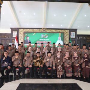 Yuliati Nugrahani Resmi Nahkodai Dekopinda Jombang, Ini Pesan Bupati Jombang Warsubi