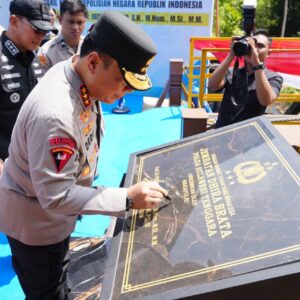 *Wakapolri Resmikan Jembatan Perintis “Dhira Brata” Wujud Instruksi Presiden Prabowo*
