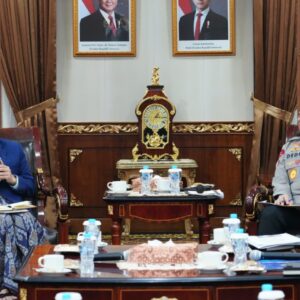 *Polri–Kemenhaj Perkuat Koordinasi Internasional, Dorong Penugasan Personel di Arab Saudi untuk Amankan Jemaah Haji*