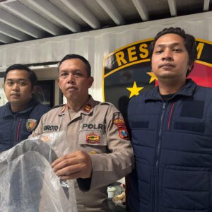 *Polres Pelabuhan Tanjungperak Amankan Tersangka Pembunuhan di Wonokusumo Surabaya*