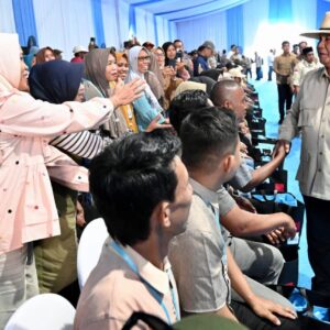 *Presiden Prabowo Dorong Kemandirian Pangan Nasional, Mensesneg: Cadangan Beras Tembus 5,3 Juta Ton*