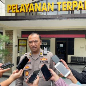 *Polres Malang Amankan Tersangka Penganiayaan di Warung Seafood Singosari*