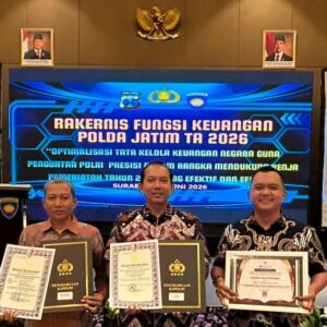*IKPA Sempurna, Polres Bojonegoro Raih 3 Penghargaan dari Kapolri dan Dirjen Perbendaharaan Jatim*