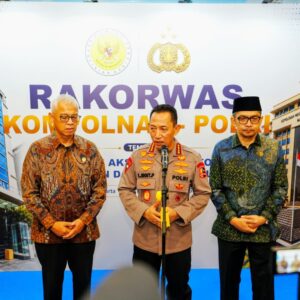 *Kapolri di Rakorwas Kompolnas: Mitra Strategis untuk Pembenahan Polri*