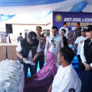 *Wakapolri Hadir di Tengah Warga, Dorong Kesehatan Masyarakat Bogor*