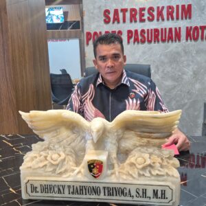 *Polres Pasuruan Kota Amankan 4 orang Debt Collector Diduga Lakukan Pemerasan*