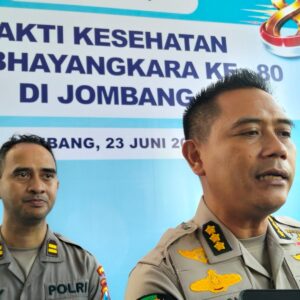 *Bakti Kesehatan Hari Bhayangkara ke-80, Polda Jatim Layani 2.500 Warga Gratis di RS Bhayangkara Jombang*