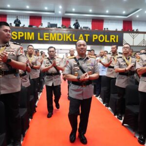 *Wakapolri: 418 Lulusan Sespim Siap Jadi Garda Terdepan Hadapi Tantangan Global dan Era Digital*