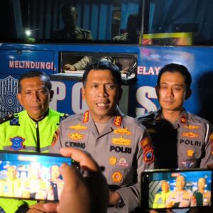 *Polresta Sidoarjo Luncurkan SIMANTAP, Layani Pengurusan SIM di Malam Hari*