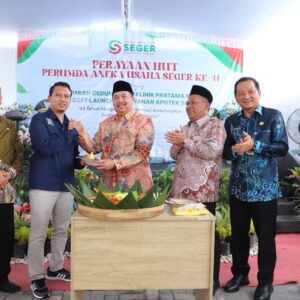 Perumda Aneka Usaha Seger Hadirkan Wajahbaru Klinik Pratama Dan Layanan Apotek 24 jam Bagi Warga Jombang.