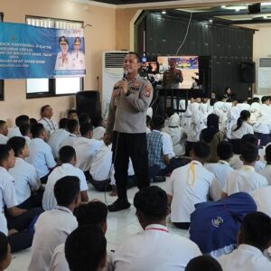 *Polresta Sidoarjo Ajak Pelajar Disiplin dan Peduli Kamtibmas*