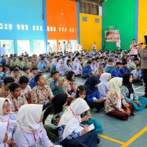 *Polres Mojokerto Kota Cegah Peredaran Vape Mengandung Narkoba, Gencarkan Sosialisasi di Kalangan Remaja*