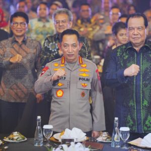 *Kapolri: Jaga Semangat Hoegeng, Lahirkan Hoegeng-Hoegeng Berikutnya*