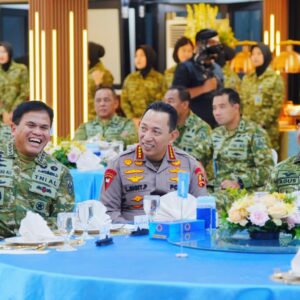 *Kapolri Hadiri Silaturahmi Strategis Pimpinan Lembaga Negara di Mabes TNI AL*