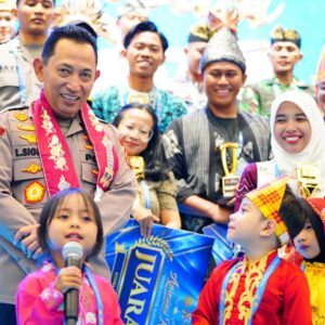 *Dari Dongeng hingga Cita-Cita, Kapolri Beri Ruang Anak untuk Berkarya*