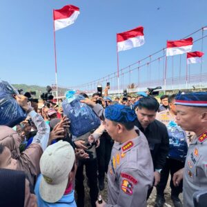 *Kapolri: Jembatan Merah Putih Presisi Wujud Sinergi TNI-Polri Dukung Pembangunan dan Konektivitas Masyarakat*