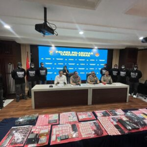 *Operasi Tumpas Narkoba 2026, Polres Pelabuhan Tanjung Perak Amankan 27 Tersangka dan Sita 1 Kilogram Sabu*