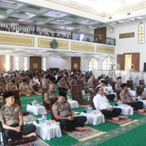 *Polda Jatim Peringati Maulid Nabi 1448 H, Perkuat Keimanan dan Integritas Personel*