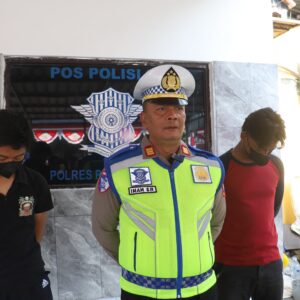 *Polres Pelabuhan Tanjung Perak Beri Sangsi Tilang Pengemudi Truk Ugal-ugalan yang Viral di TikTok*