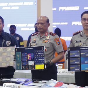 *Polda Jatim Bongkar Scam Investasi Kripto Internasional, Blokir 77 Rekening Senilai Rp81,5 Miliar*